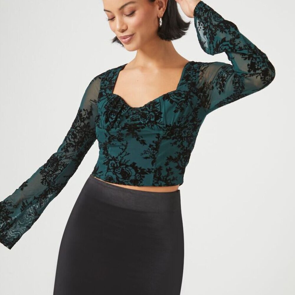 Medium Forever 21 NWT Mesh Floral Print Crop Top Emerald Green and Black